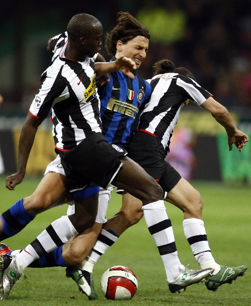 真就这么少？马卡：迈阿密国际首夺美职联杯获30万美元奖金（马卡：迈阿密国际首夺美职联杯，奖金仅30万美元）