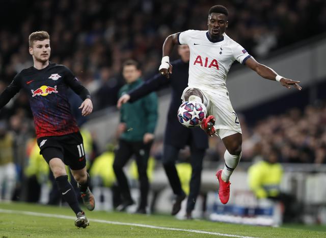 记者：卡马文加腿筋疼痛，可能缺席法国与乌克兰的比赛（记者称卡马文加腿筋不适，恐无缘法国对乌克兰之战）