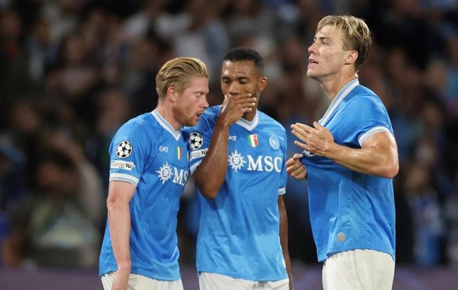 TA：萨拉赫与当年C罗心境相似，球星和主帅撕破脸注定两败俱伤（TA：萨拉赫境遇如当年C罗，巨星与主帅决裂难有赢家）