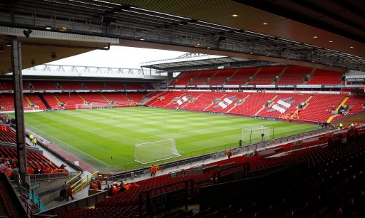 足球国足队长发声：我们不会放弃任何一场比赛（国足队长表态：每一场比赛都不放弃）